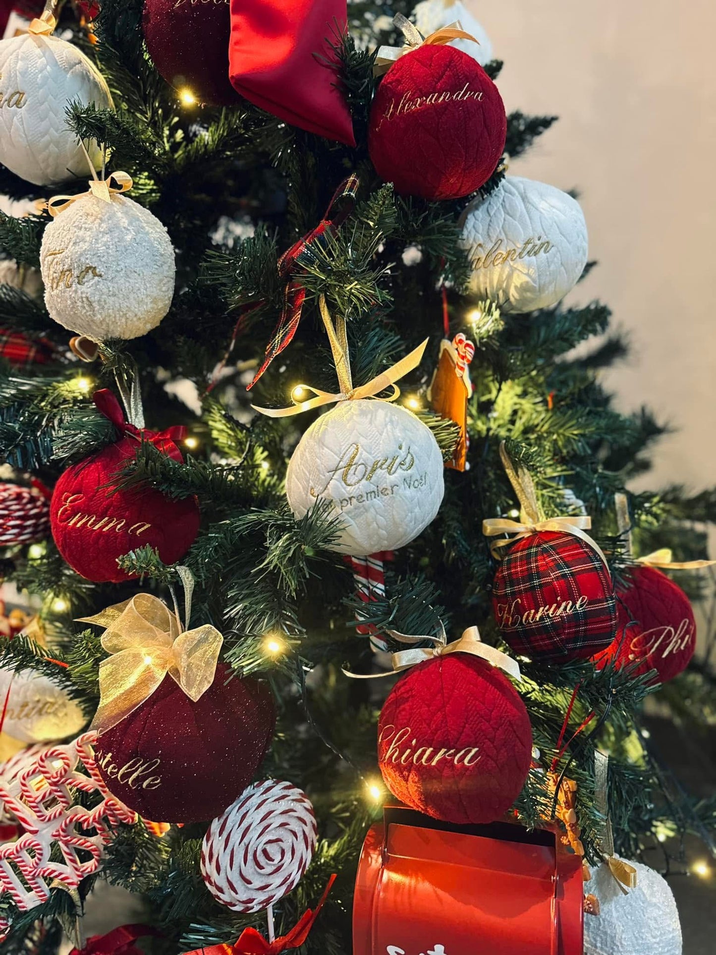 Boule de Noël - Bordeaux à paillettes