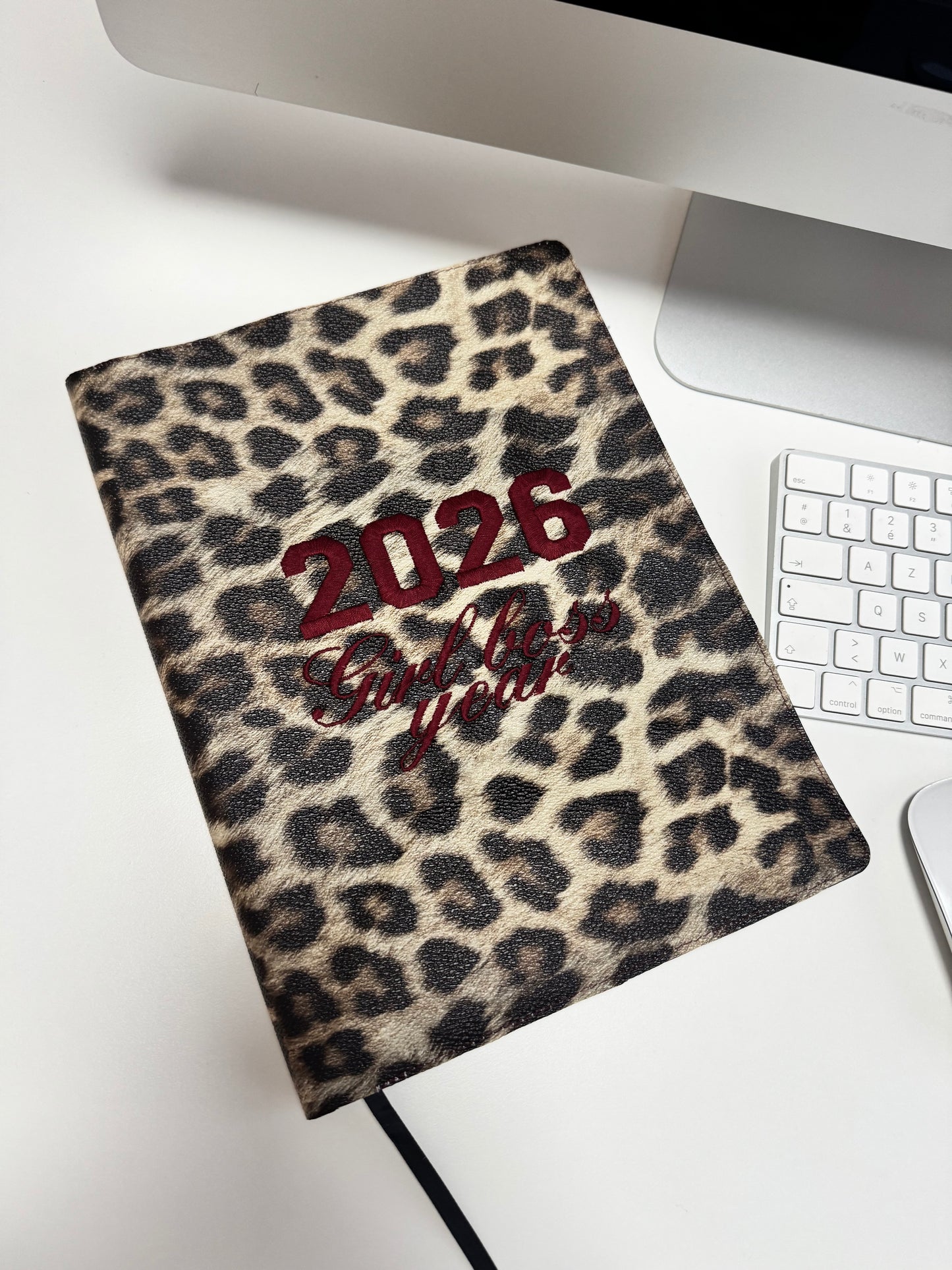 Agenda Girlboss - A4 vue hebdomadaire et mensuelle