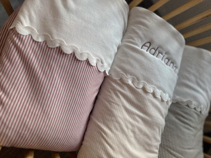 Couverture festonnée - beige/rose/vert olive